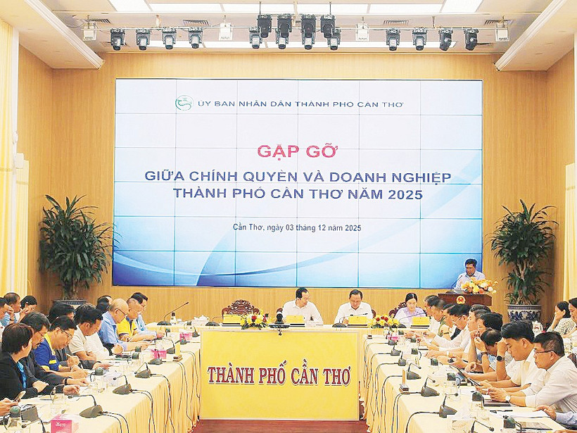 Định kỳ hằng năm, Cần Thơ tổ chức Tọa đàm đối thoại giữa chính quyền và doanh nghiệp trên địa bàn nhằm tháo gỡ những vướng mắc. 