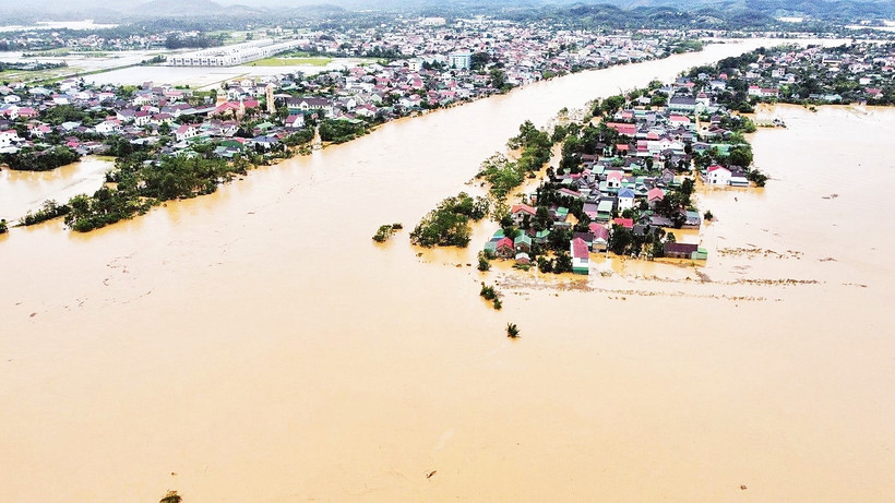 Bão số 10 và mưa lũ sau bão đã gây thiệt hại rất nặng nề về sinh kế tài sản, cơ sở hạ tầng tại các địa phương khu vực Bắc Bộ và Bắc Trung Bộ.