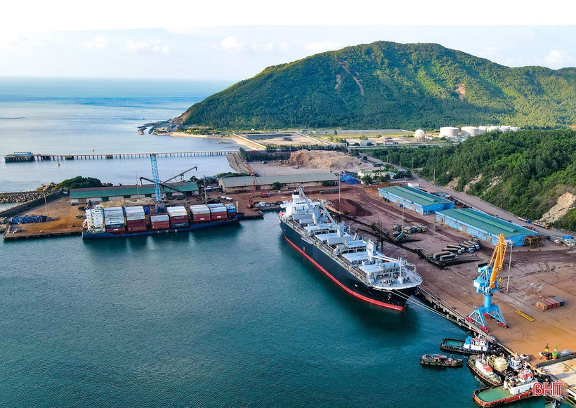 Khu kinh tế Vũng Áng tiếp tục là “thỏi nam châm” thu hút các dự án.