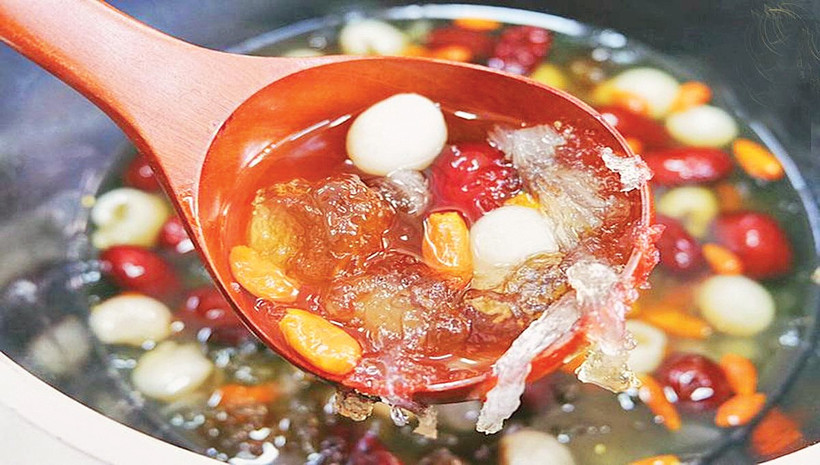 Chè yến - món ăn bổ dưỡng.