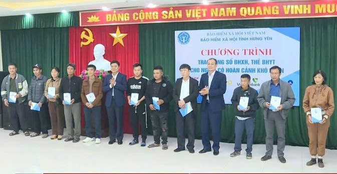 Tỉnh Hưng Yên có nhiều hoạt động chăm lo cho hộ nghèo, hộ cận nghèo.