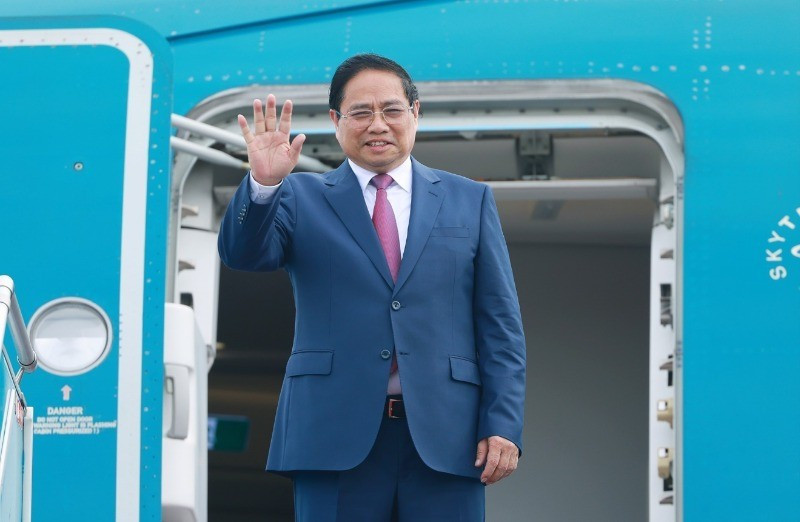 Thủ tướng lên đường dự Hội nghị WEF 16 Thiên Tân và làm việc tại Trung Quốc. (Ảnh: TTXVN)