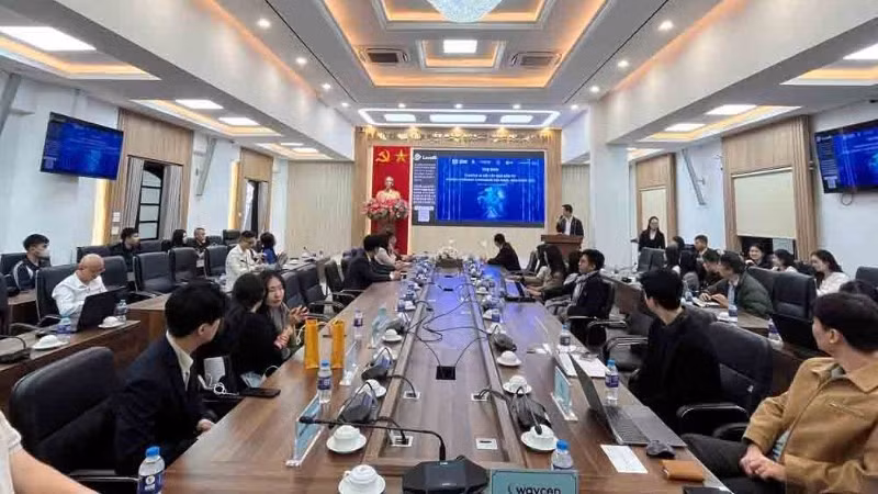 Quang cảnh Tọa đàm Startup AI với các nhà đầu tư Global Demoday & Pitching Việt Nam-Hàn Quốc 2025. (Ảnh: MINH NHẬT)