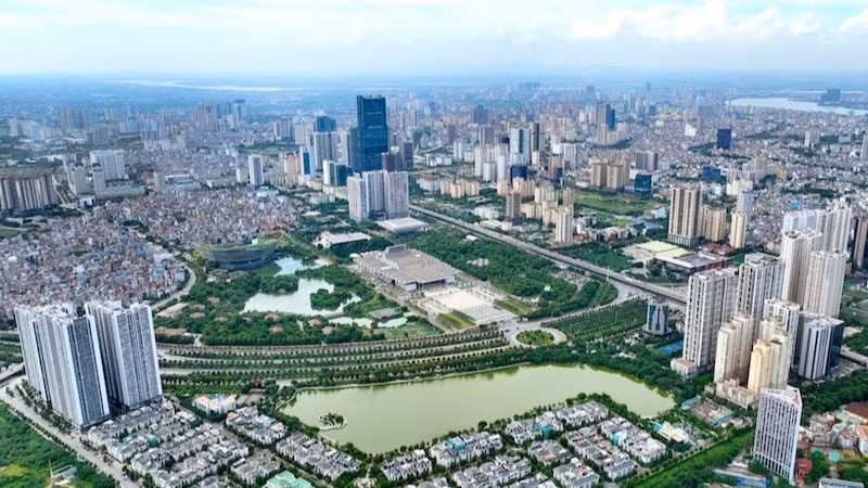 Diện mạo Thủ đô Hà Nội ngày càng khang trang, hiện đại. (Ảnh: QUANG THÁI)