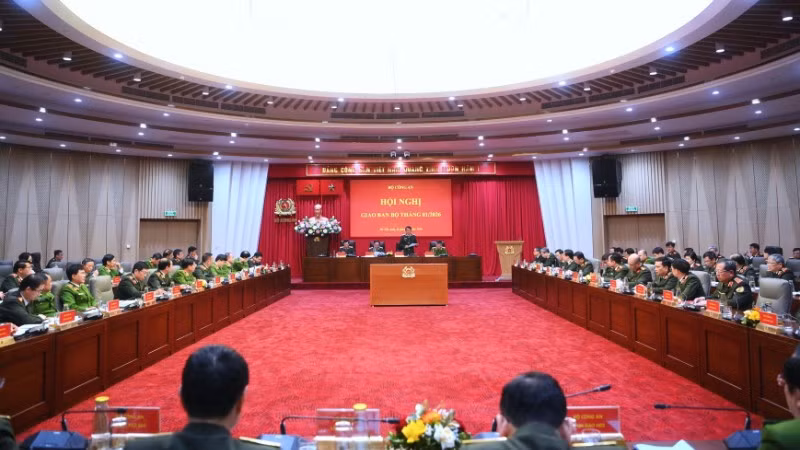 Bộ trưởng Công an chủ trì Hội nghị giao ban tháng 1, triển khai công tác tháng 2/2026. (Ảnh: https://bocongan.gov.vn/)