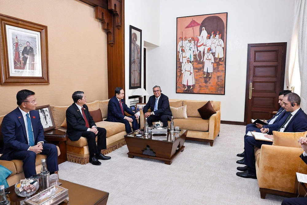Chủ tịch Quốc hội Trần Thanh Mẫn hội kiến Thủ tướng Morocco Aziz Akhannouch. (Ảnh: TTXVN) vna-potal-chu-tich-quoc-hoi-tran-thanh-man-hoi-kien-thu-tuong-maroc-8171508.jpg