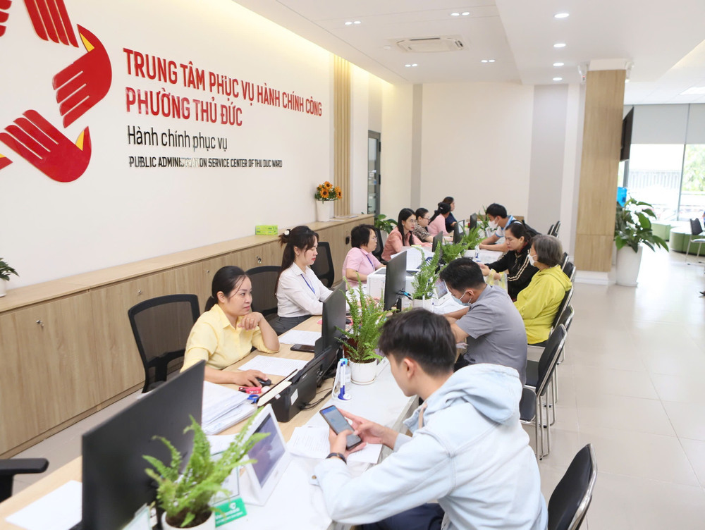 Triển khai tiếp nhận thủ tục phi địa giới hành chính tại phường Thủ Đức, Thành phố Hồ Chí Minh. (Ảnh: LINH THÁI) 1-9898.jpg
