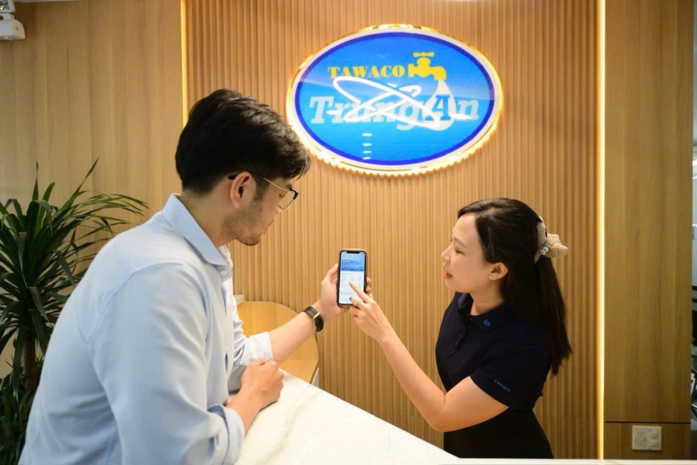Tổng Công ty Cấp nước Sài Gòn đẩy mạnh các dịch vụ chăm sóc khách hàng qua nền tảng số nhanh chóng, tiện lợi. image0.jpg