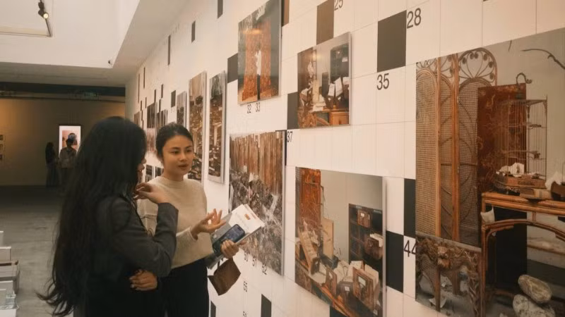 Không gian tìm hiểu và thực hành nhiếp ảnh đa dạng cho sinh viên và nghệ sĩ trẻ.