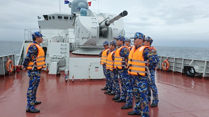 Quán triệt nhiệm vụ thả neo.