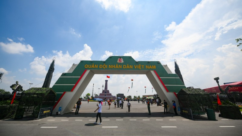 Khu triển lãm ngoài trời của Quân đội nhân dân Việt Nam.