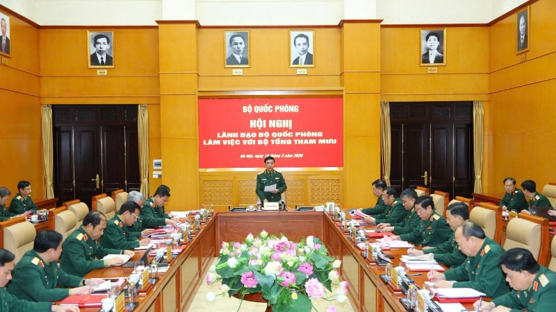 Đại tướng Phan Văn Giang, Ủy viên Bộ Chính trị, Phó Bí thư Quân ủy Trung ương, Bộ trưởng Quốc phòng chủ trì hội nghị.