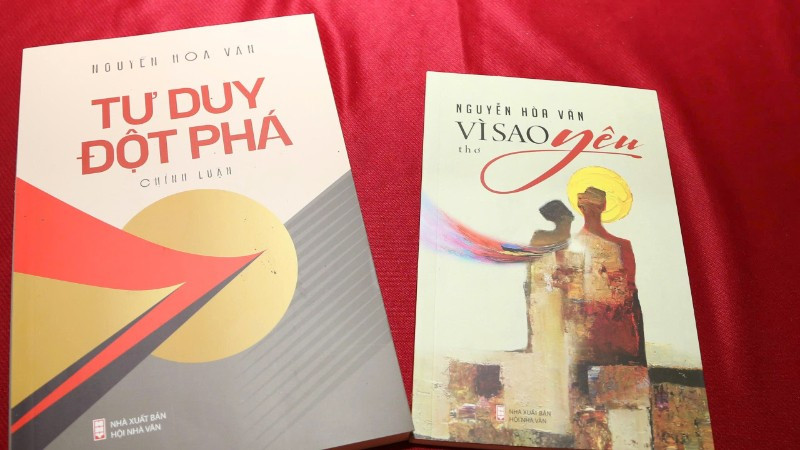 Ra mắt sách "Tư duy đột phá" và "Vì sao yêu" của tác giả Đại tá, Nhà báo Nguyễn Hoà Văn.