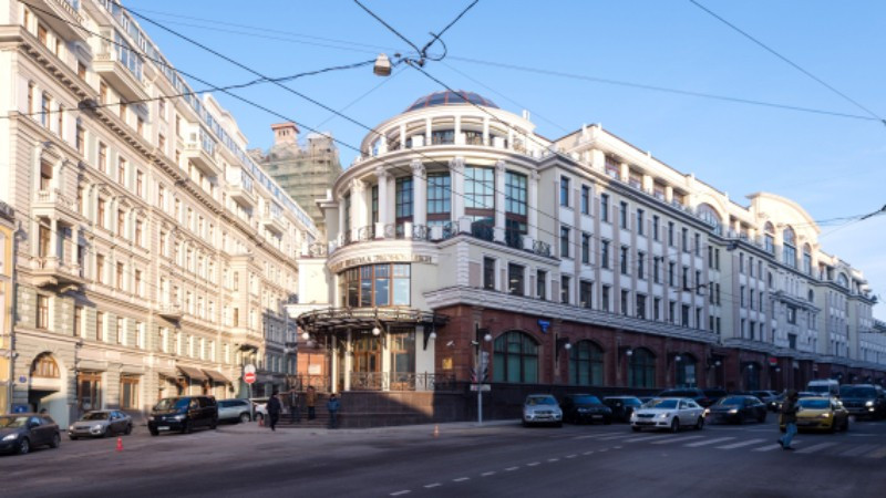 Trường HSE nằm ở trung tâm phố cổ của thành phố Moskva với nhiều khu nhà khác nhau trong khu vực Kitai Gorod.