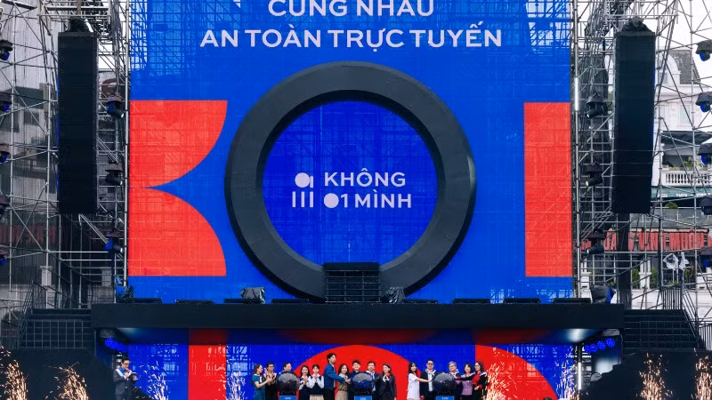 Khai mạc Ngày hội An toàn trực tuyến "Không Một Mình".