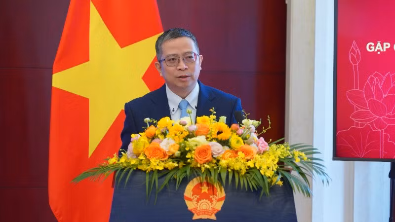 Đại sứ Phạm Thanh Bình phát biểu tại Chương trình gặp gỡ báo chí năm 2026.