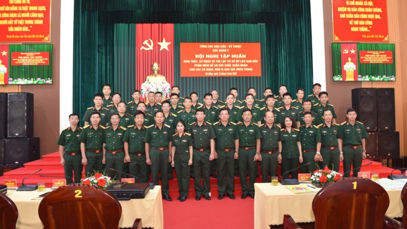 Đại biểu dự tập huấn.