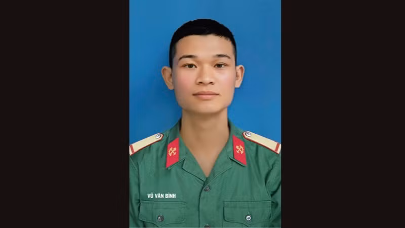 Thượng sĩ Vũ Văn Bình.