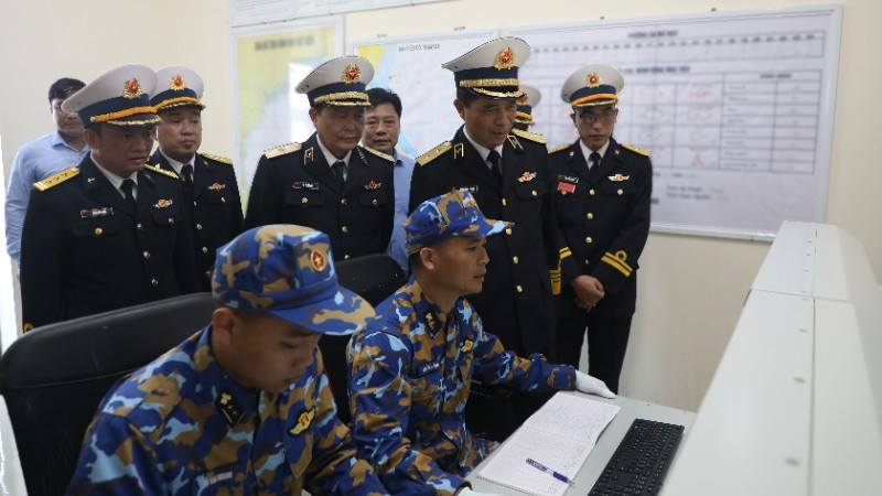 Đoàn kiểm tra công tác sẵn sàng chiến đấu tại Trạm Ra-đa thuộc Trung đoàn 151.