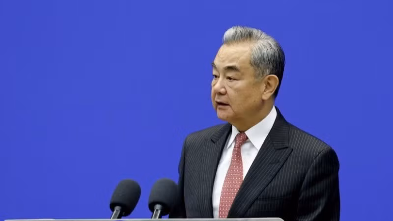 Ảnh minh họa: Ông Vương Nghị tại một sự kiện diễn đàn tổ chức ngày 27/10 vừa qua tại Bắc Kinh. (Ảnh: Bộ Ngoại giao Trung Quốc)