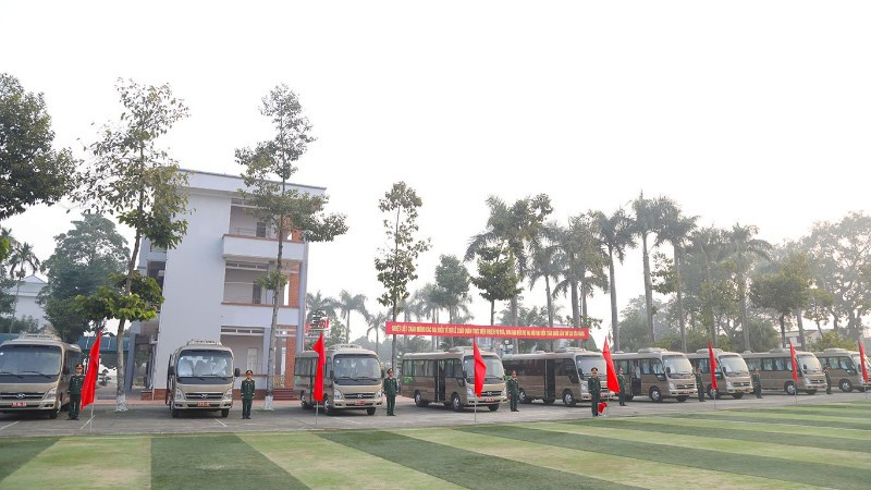 Các phương tiện xuất quân sẵn sàng đưa, đón đại biểu dự Đại hội.