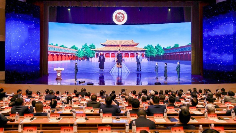 Chương trình Xúc tiến kinh tế-thương mại tỉnh Sơn Đông lần thứ 4 diễn ra từ ngày 29 đến 31/10, thu hút gần 500 đại biểu đến từ hơn 30 quốc gia và vùng lãnh thổ trên thế giới.