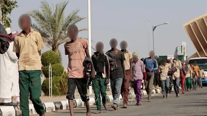 Nigeria chìm trong bạo lực: Hàng trăm người bị bắt cóc, hàng chục người thiệt mạng