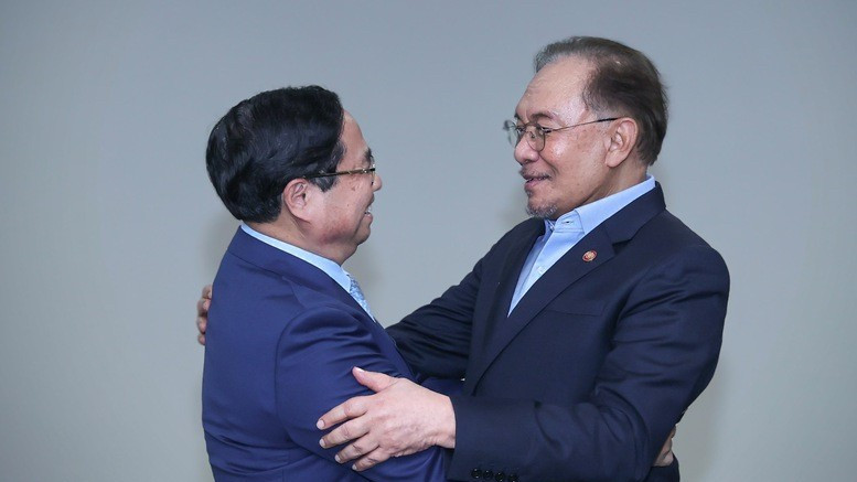 Thủ tướng Chính phủ Phạm Minh Chính gặp Thủ tướng Malaysia Anwar Ibrahim. (Ảnh: VGP/Nhật Bắc) ma2-8208.jpg