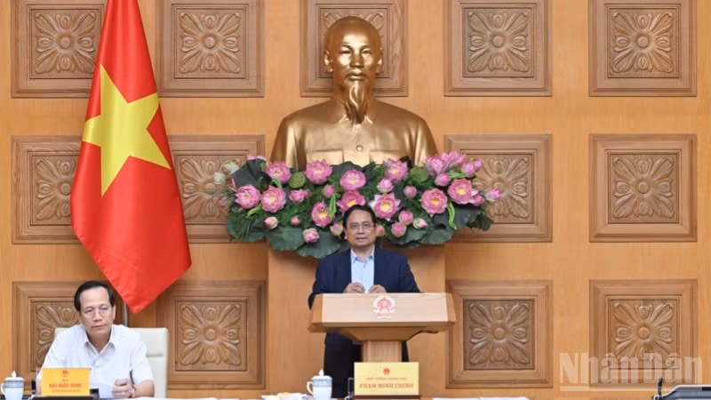 Thủ tướng Phạm Minh Chính chủ trì phiên họp. (Ảnh: Trần Hải)