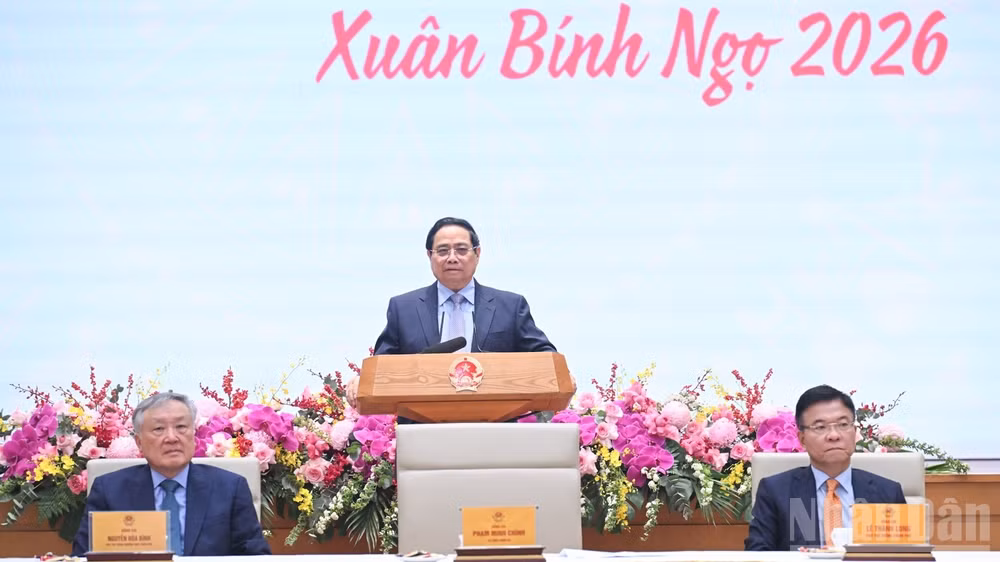 Thủ tướng Chính phủ Phạm Minh Chính chủ trì cuộc gặp mặt đầu năm mới. (Ảnh: TRẦN HẢI)
