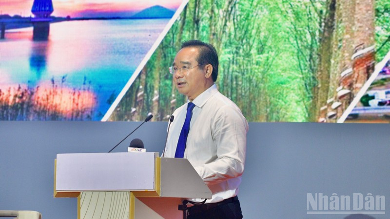 Chủ tịch Uỷ ban nhân dân Thành phố Hồ Chí Minh Nguyễn Văn Được phát biểu ý kiến tại hội nghị. (Ảnh: Thanh Giang) Chủ tịch Uỷ ban nhân dân Thành phố Hồ Chí Minh Nguyễn Văn Được phát biểu ý kiến tại hội nghị. (Ảnh: Thanh Giang)