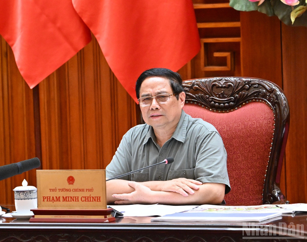 Thủ tướng Chính phủ Phạm Minh Chính phát biểu ý kiến kết luận cuộc họp. (Ảnh: Trần Hải)