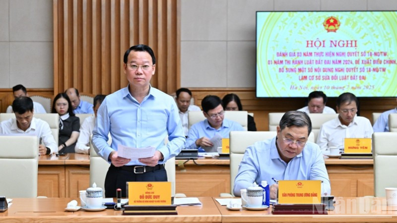 Bộ trưởng Nông nghiệp và Môi trường Đỗ Đức Duy phát biểu tại hội nghị. (Ảnh: TRẦN HẢI) ndo_br_a4-4404.jpg