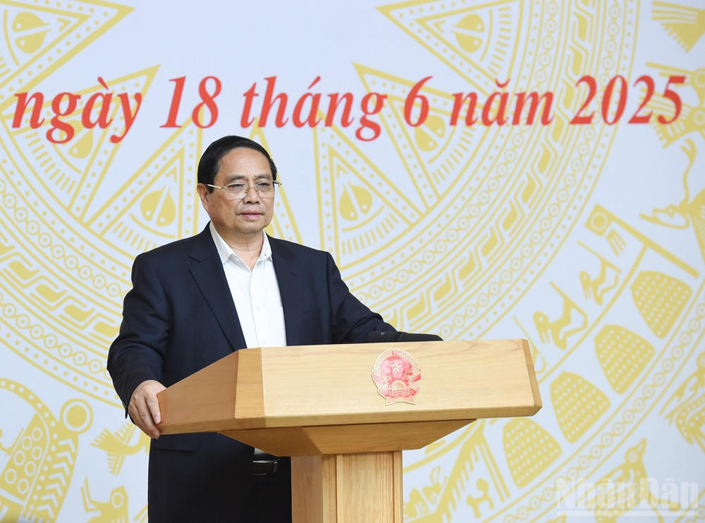Thủ tướng Phạm Minh Chính phát biểu ý kiến tại Hội nghị. (Ảnh: TRẦN HẢI)