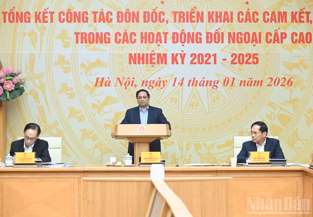 Thủ tướng Chính phủ Phạm Minh Chính chủ trì Hội nghị. (Ảnh: Trần Hải)