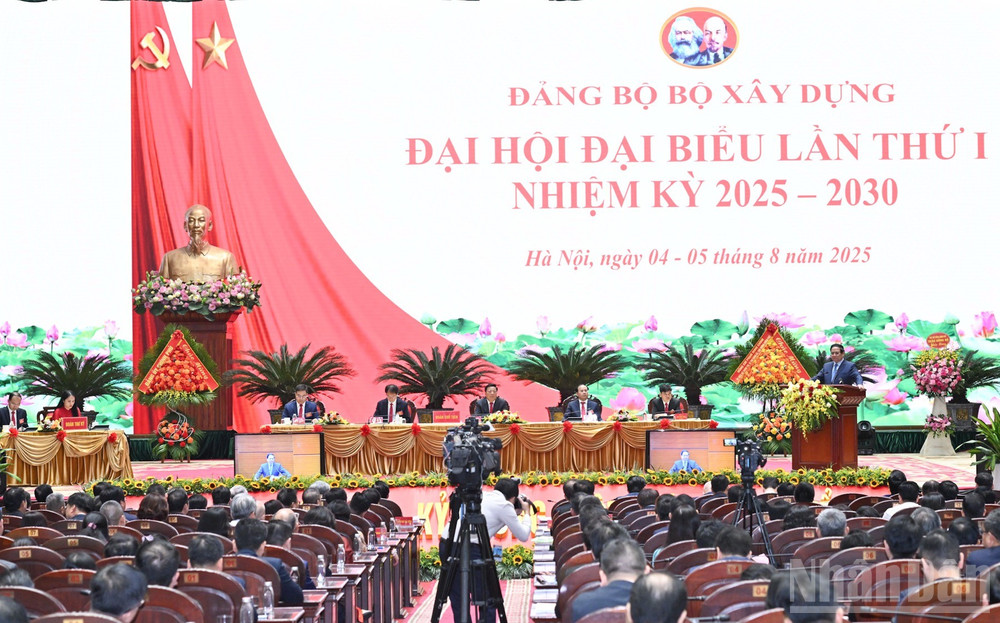 Quang cảnh đại hội. (Ảnh: TRẦN HẢI) ndo_br_a9.jpg