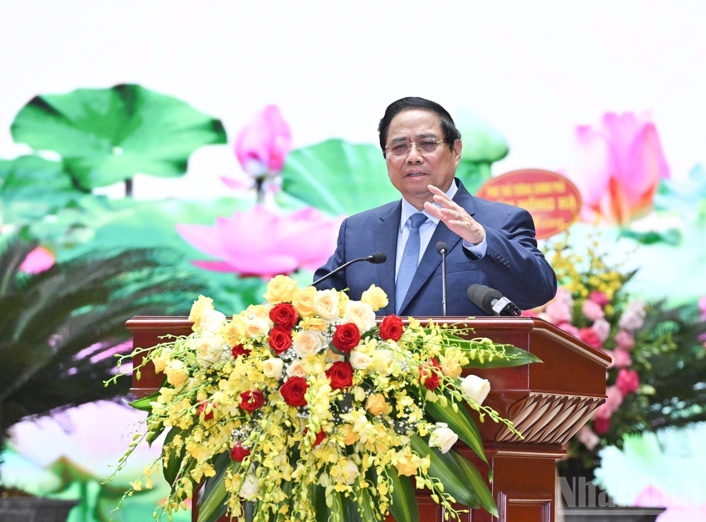 Bí thư Đảng ủy Chính phủ, Thủ tướng Chính phủ Phạm Minh Chính phát biểu chỉ đạo đại hội.(Ảnh: TRẦN HẢI) ndo_br_a10.jpg