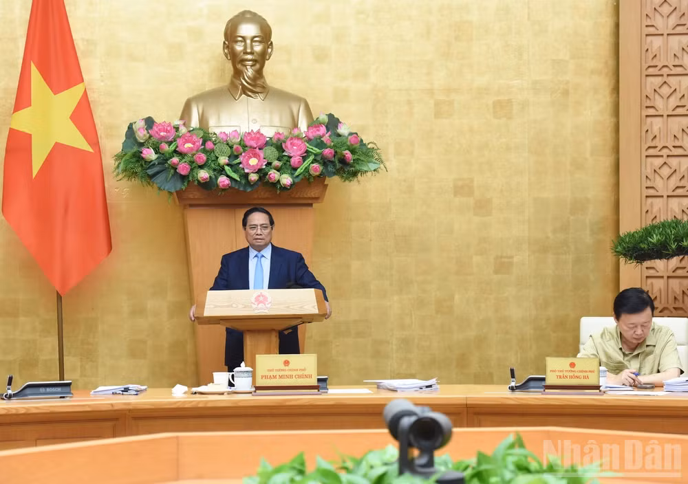 Thủ tướng Phạm Minh Chính phát biểu ý kiến tại phiên họp. (Ảnh: TRẦN HẢI)