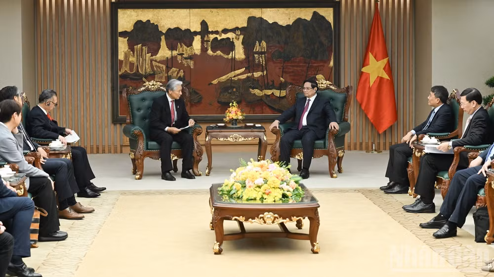 Quang cảnh buổi tiếp. (Ảnh: TRẦN HẢI)
