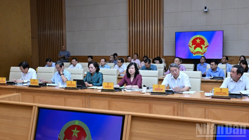 Lãnh đạo các bộ, ngành tham dự hội nghị. (Ảnh: Trần Hải) ndo_br_a5-296.jpg