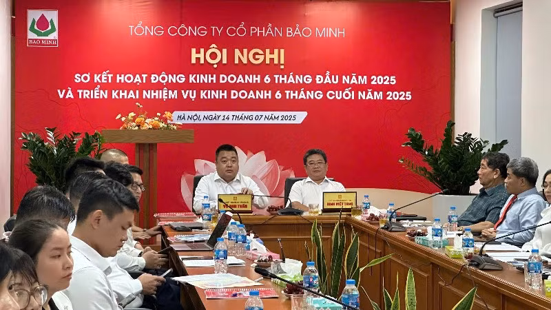Hội nghị sơ kết hoạt động kinh doanh 6 tháng đầu năm 2025 và triển khai nhiệm vụ kinh doanh 6 tháng cuối năm 2025.