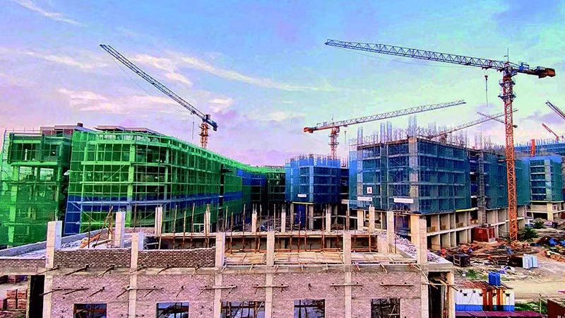 Dự án nhà ở xã hội tại Tổng kho 3 Lạc Viên (Hải Phòng), khi hoàn thành sẽ bố trí cho cán bộ, công chức ở xa về trung tâm làm việc. (Ảnh: XUÂN TRƯỜNG)