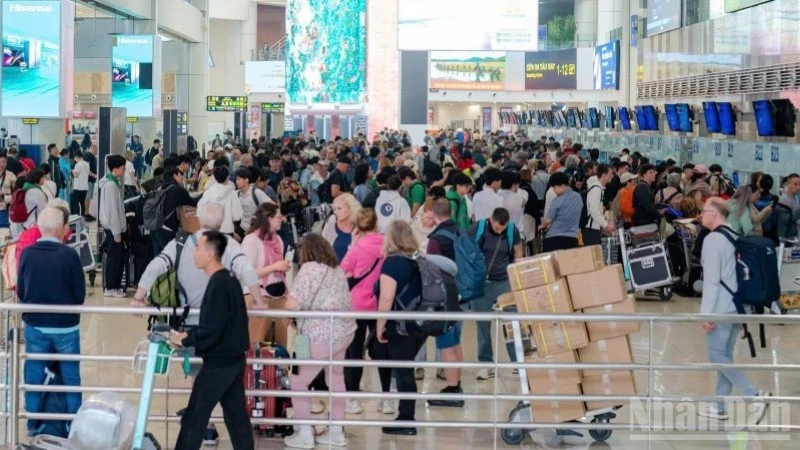 Sân Bay Nội Bài Chạm Kỷ Lục Lượng Khách Ngày 22/2, Vượt Dự Kiến Dịp Tết