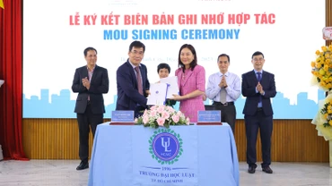 Trường đại học Luật Thành phố Hồ Chí Minh ký kết biên bản ghi nhớ với các đơn vị.