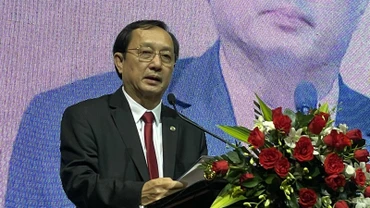 Bộ trưởng Khoa học và Công nghệ Huỳnh Thành Đạt phát biểu tại diễn đàn.