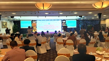 Quang cảnh hội nghị