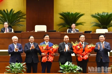 [Ảnh] Quốc hội hoàn thành chương trình nghị sự đề ra tại tuần họp đầu tiên Kỳ họp bất thường lần thứ 2
