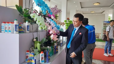 Trưng bày các sản phẩm nông nghiệp tiêu biểu Thành phố Hồ Chí Minh năm 2023 tại buổi họp mặt kỷ niệm 93 năm Ngày thành lập Hội Nông dân Việt Nam.