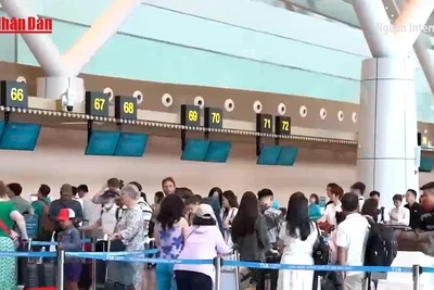 [Video] Từ 1/12, hành khách đi máy bay làm thủ tục toàn trình bằng sinh trắc học