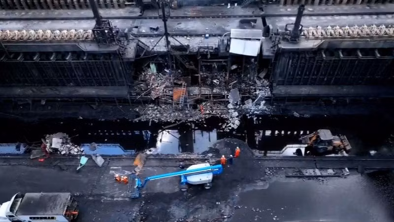 Ảnh chụp từ trên cao nhà máy Clairton Coke Works sau vụ nổ ngày 11/8/2025. (Ảnh: WTAE)